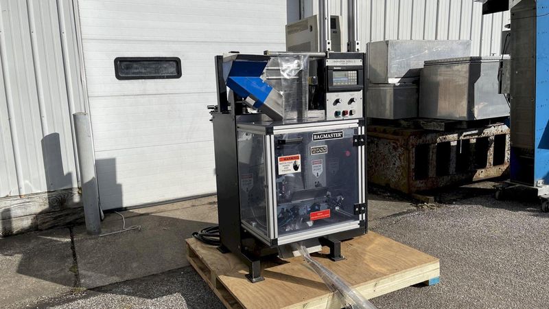 Batching Systems BagMaster Series C - Model 108
Form, Fill and Seal Bagging Machine