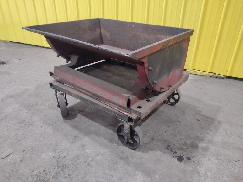 39" X 38" X 30" ROLLING SHOP DUMP HOPPER: STOCK #19361
