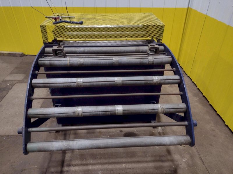36" X 18 GAUGE AMERICAN STEEL LINE 5  ROLL STRAIGHTENER STOCK #11424