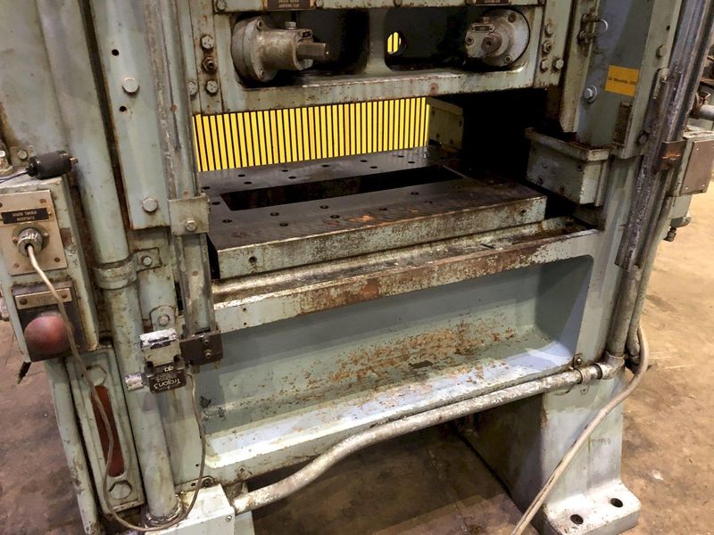 30 TON MINSTER MODEL PM2-30-30 SSDC PRESS, 1.5" STROKE: STOCK #13132