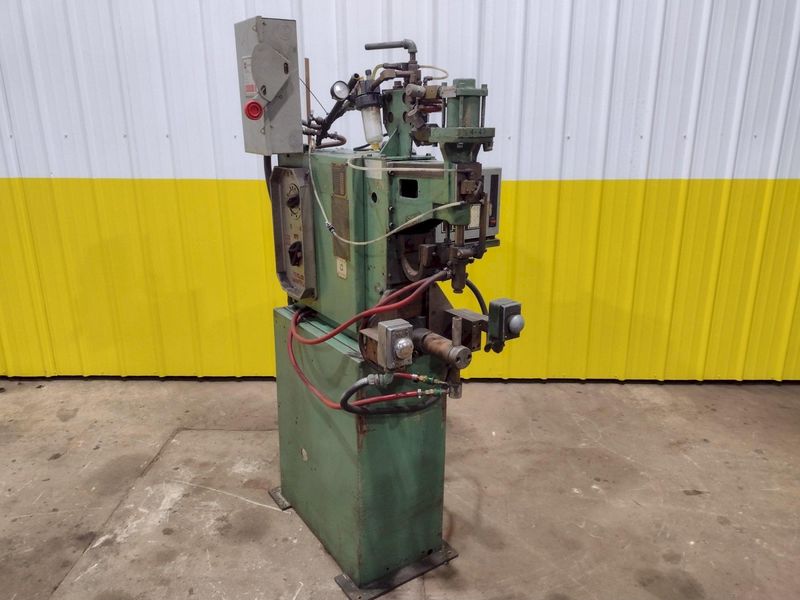 30 KVA X 8" TAYLOR WINFIELD AIR OPERATED SPOT WELDER: STOCK #20249