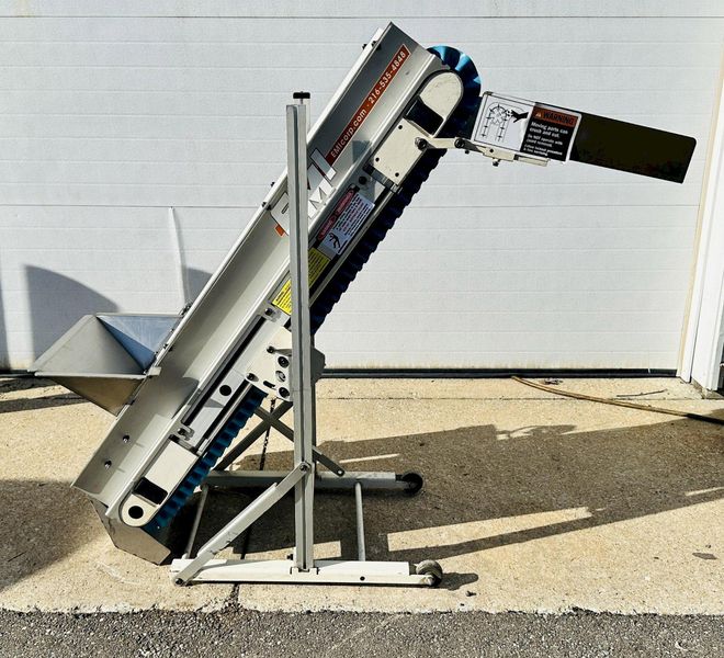 EMI Plastics Equipment  |  EAC12 - 48 - 40  |  12” x 48" Incline Belt Conveyor