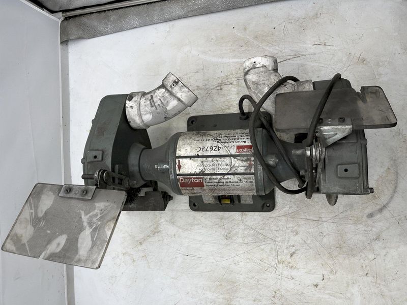 6" DAYTON DOUBLE END BENCH GRINDER: STOCK #16074