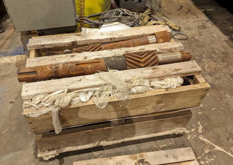 75" x 0.375" Mesta Leveler