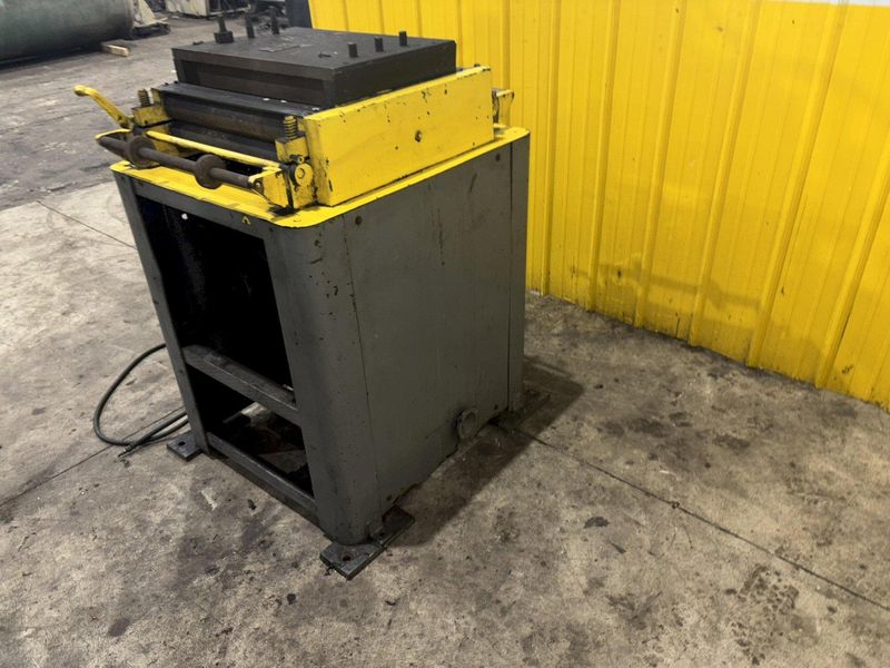 20" X .160" DURANT MODEL #HD-20 MOTORIZED COIL LEVELER STRAIGHTENER: STOCK #23244