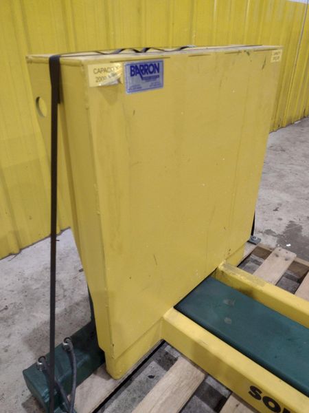 2,000 LBS SOUTHWORTH MODEL #2TU2-89 CONTAINER TILTER: STOCK #23523