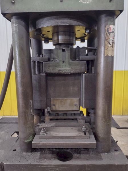 50 TON WA WHITNEY MODEL #664-138 HYDRAULIC 4 POST PRESS & SHEAR: STOCK #22907