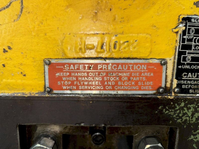 60 TON TORC-PAC USI CLEARING OBI PRESS 6" STROKE: STOCK #22824