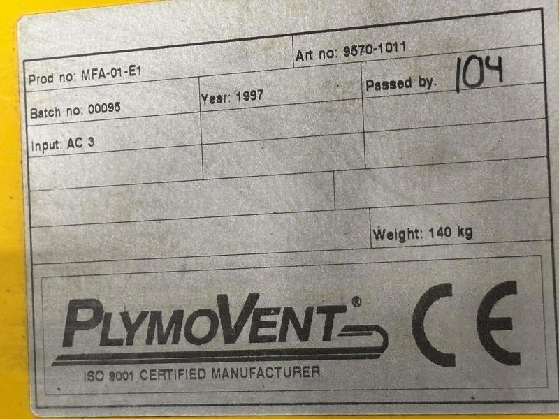 5 HP X 8 CARTRIDGE PLYMOVENT MODEL #MFA-01-E2 DUST COLLECTOR: STOCK #22305