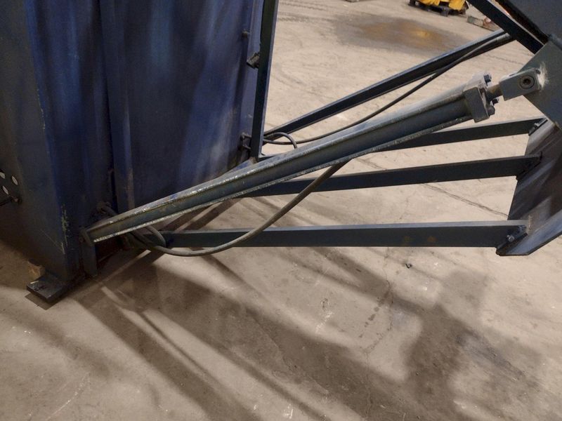 36" RED BUD INDUSTRIES (RBI) MOTORIZED COIL STRAIGHTENER: STOCK #19255