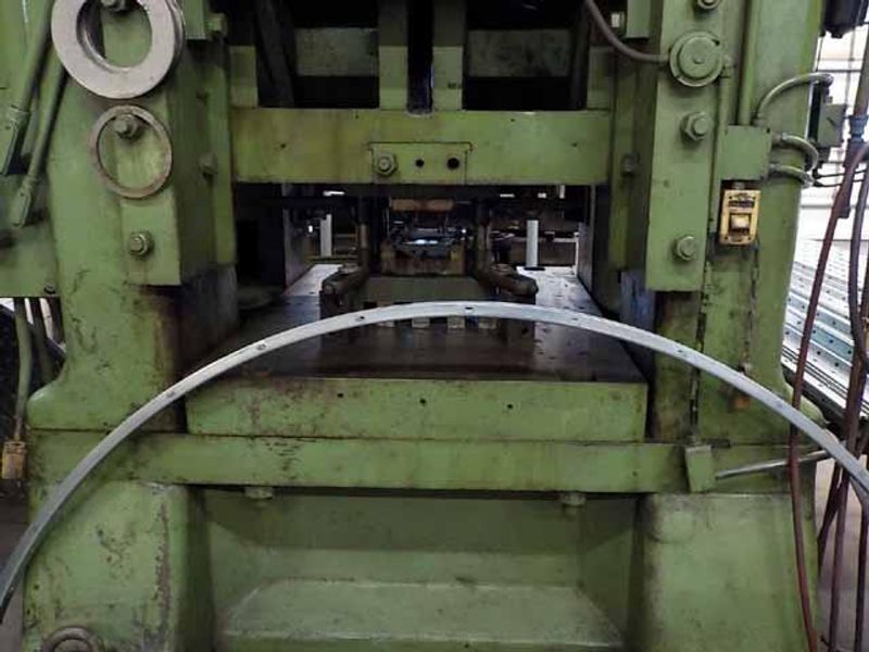 300-Ton Minster Model 40-10-½ Straight Side Double Crank Press