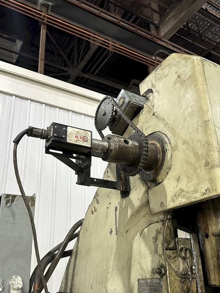 60 TON L&J MODEL #W60 OBI STAMPING PRESS 6" STROKE: STOCK #23648