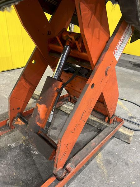 3,000 LB X 24" X 48" PRESTO MODEL XL36-30 HYDRAULIC POWER SCISSOR LIFT TABLE 110V: STOCK #20212
