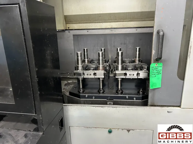 HYUNDAI KIA HI-V50DH - Vertical Machining Center