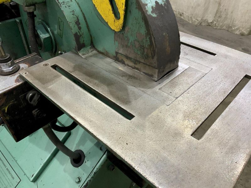 110 TON PIRANHA MODEL # PII 110 HYDRAULIC IRONWORKER: STOCK #80727