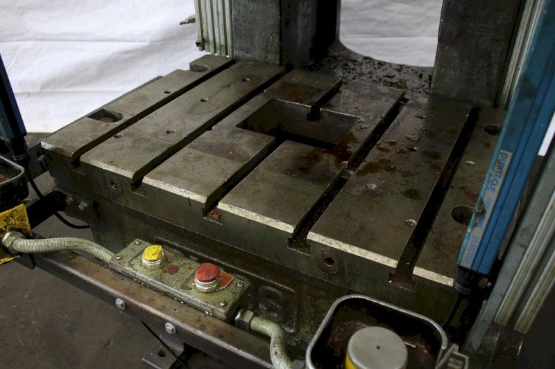 60 TON BLISS OBI FLYWHEEL SINGLE CRANK PRESS: STOCK #75543