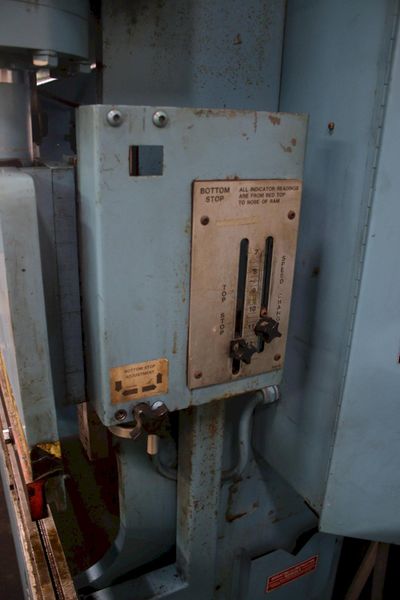 55 TON X 6' NIAGARA HYDRAULIC PRESS BRAKE: STOCK #61951