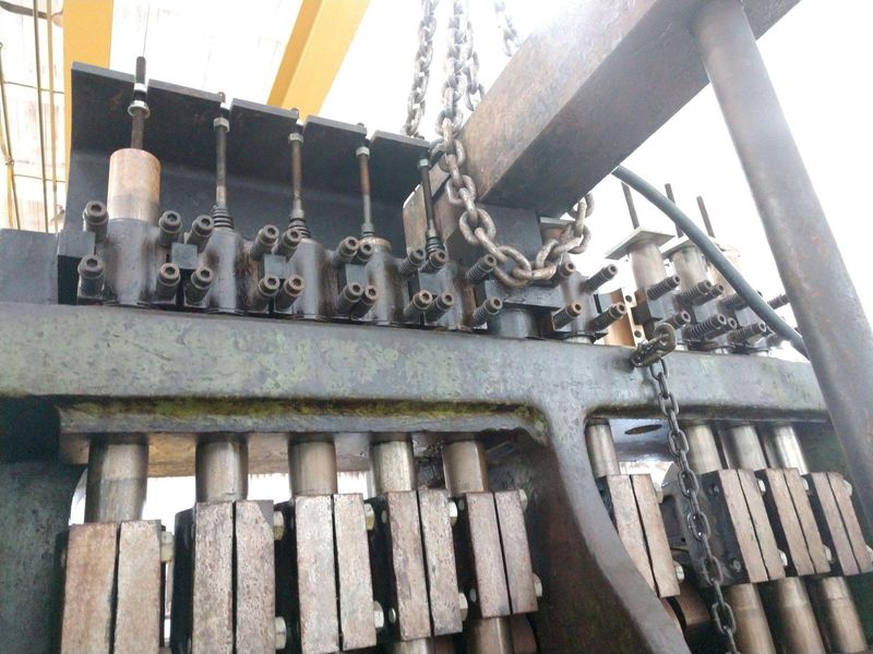 WATERBURY FARRELL 2010 EYELET TRANSFER PRESS: STOCK #12104