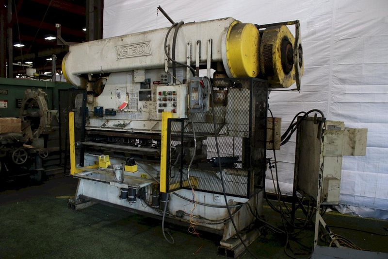 65 TON X 10' VERSON PRESS BRAKE: STOCK #64462