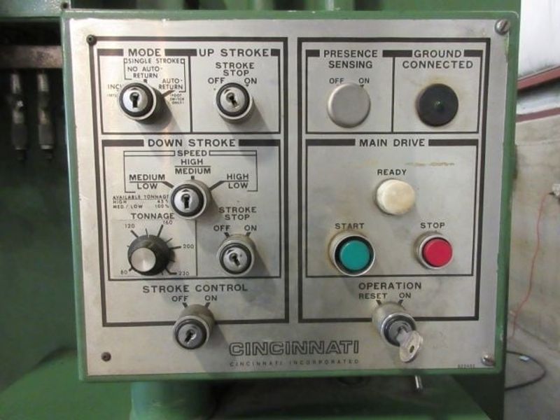 1995 Cincinnati 230CBX12 Hydraulic Press Brake (#5856)
