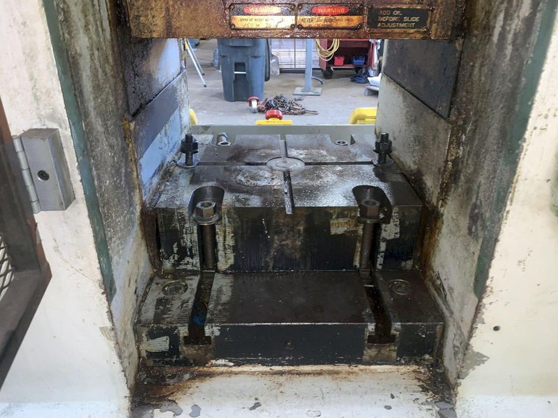 160 TON KOMATSU MAYPRESS MODEL #MKN-160 KNUCKLE JOINT FORGING PRESS: STOCK #13045