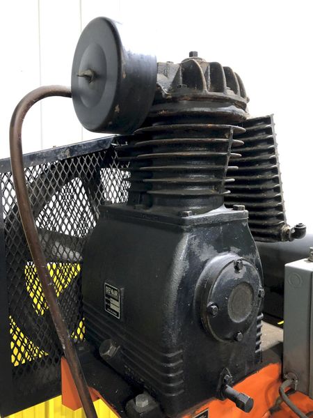 7.5 HP DEVAIR MODEL #TASV-5052-S 175 PSI VERTICAL AIR COMPRESSOR WITH AIR TAK 20 SCFM AIR DRYER: