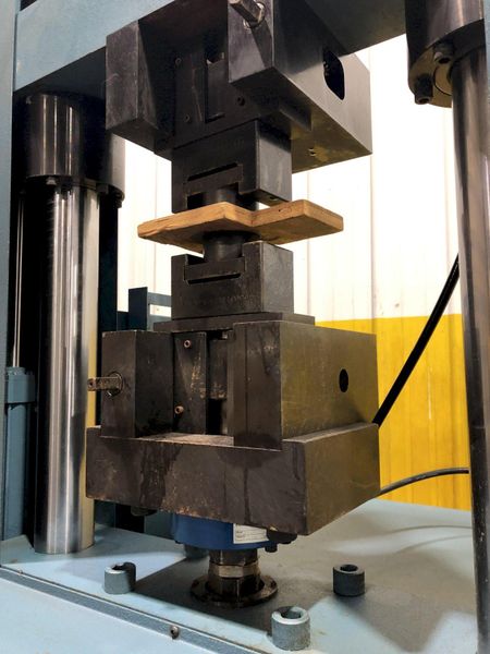 60,000 LBS RIEHLE MODEL #60-HD SERIES PUSH - PULL UNIVERSAL HYDRAULIC TEST STAND: STOCK #16726