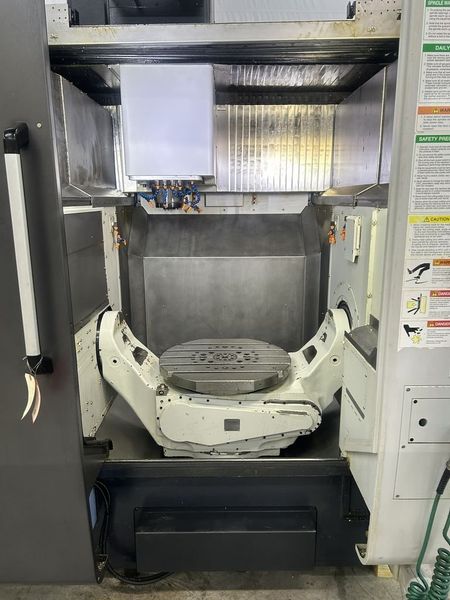 DN Solutions DVF 6500 5 Axis CNC Vertical Machining Center, VMC (2022)