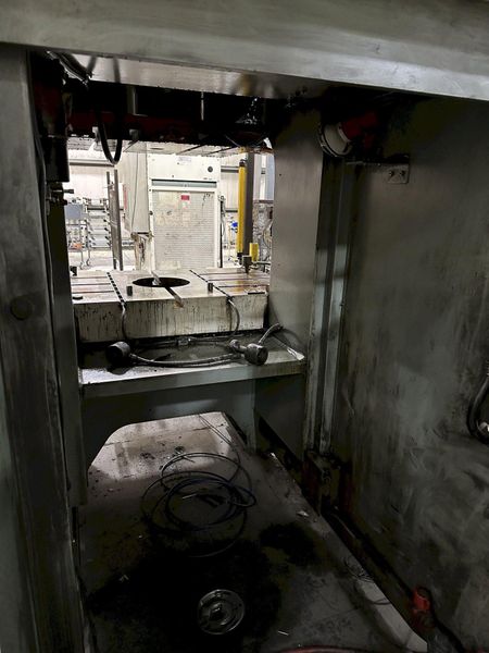 220 TON AIDA GAP FRAME PRESS