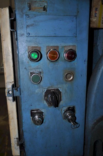 25 TON ROUSSELLE HORN PRESS