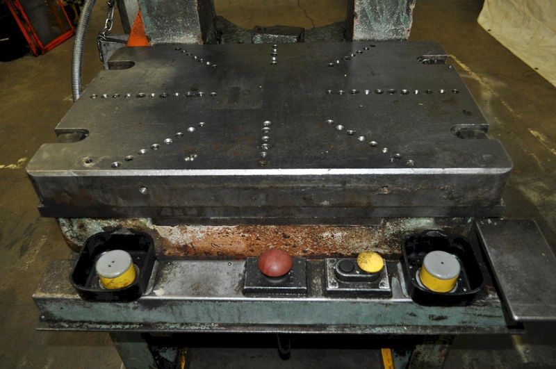 60 TON BLISS OBI PRESS