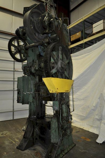 400 TON BLISS KNUCKLE JOINT PRESS