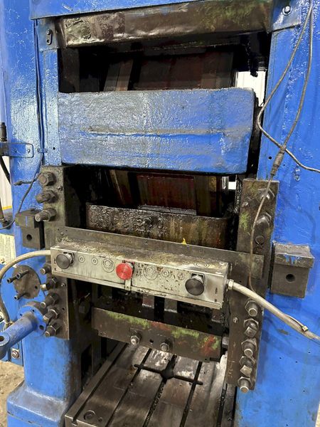 600 TON MINSTER MODEL #90-600 KNUCKLE JOINT PRESS 4.5" STROKE: STOCK #23669