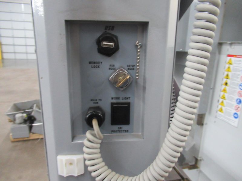 Haas TM-1 CNC Vertical Toolroom Mill, 30"x12"x16", 10 ATC, 4th Axis Drive, 4K RPM, Rigid Tapping