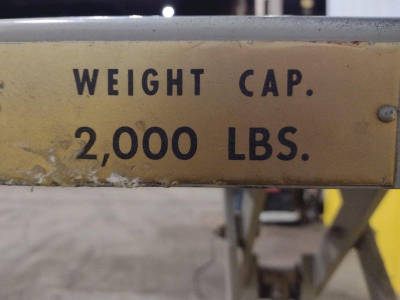 2,000 LBS X 24" X 48" AMERICAN MODEL #P36-020 HYDRAULIC SCISSOR LIFT TABLE, SINGLE PHASE 115V: S
