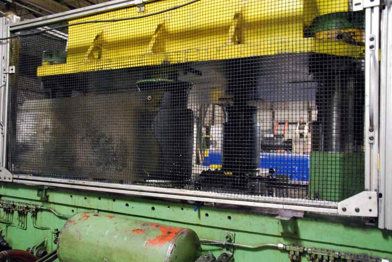 100 Ton x 3" ASC 4-Post Flying Cut Off Press