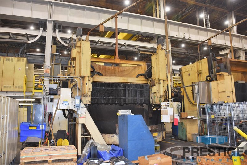 120" Gray Series 200, 132" Swing, 88" Turning Height, (2) Swiveling Rams, Fanuc 15T CNC, #31750