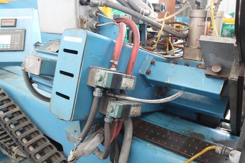 HAUTAU MODEL #CC15M DOUBLE END CHAMFER MACHINE:  STOCK #61481