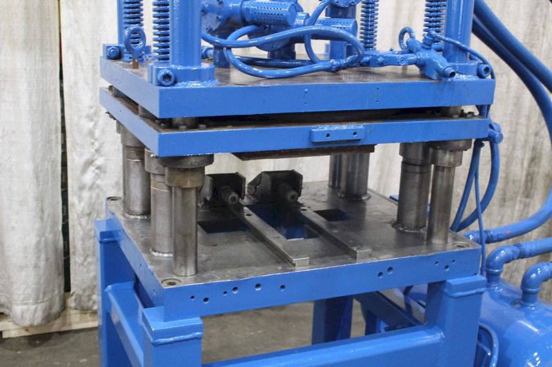 25 TON AIRAM CUTOFF PRESS: STOCK #71979