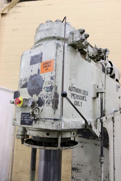 125 TON WILLIAMS & WHITE HYDRAULIC C FRAME PRESS: STOCK #69815
