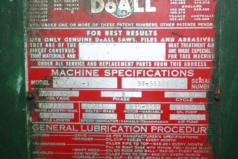 60' DOALL VERTICAL BAND SAW STOCK #63901