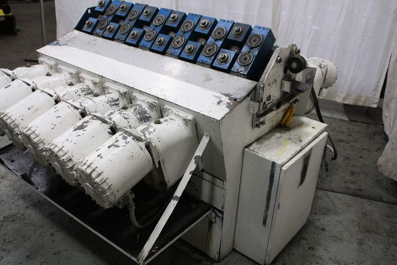 12 STATION OAKLEY HORIZONTAL INTERCHANGEABLE REDUCING MILL: STOCK 68024