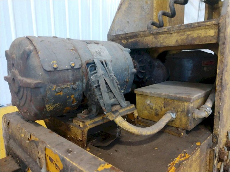 35,000 LB 17.5 TON X 17" TO 69" X 60"  OD BRADLEY CRANE MOTORIZED COIL GRAB: STOCK 13226