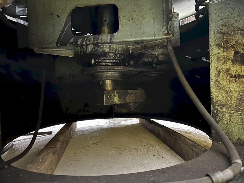 10.5 FT HAMMOND ROTOFINISH MODEL #ST-10 ROTARY BOWL VIBRATORY PARTS DEBURRING FINISHER: STOCK #2