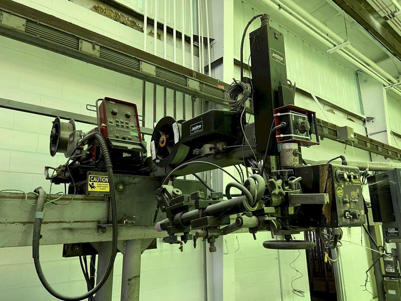 20' RANSOME RAIL MOUNTED WELDING MANIPULATOR WITH LINCOLN WELDERS: STOCK #17950