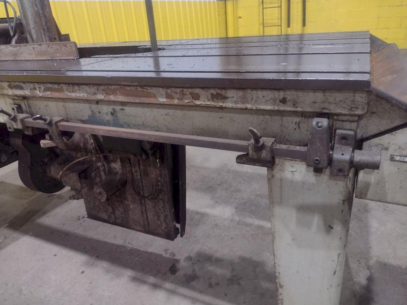 18" X 20" ARMSTRONG MARVEL SERIES 8 MARK 1 VERTICAL BAND SAW: STOCK #11225