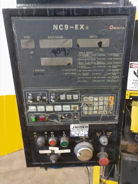 90 TON X 8' AMADA MODEL #FBD8025E HYDRAULIC PRESS BRAKE: STOCK #14412