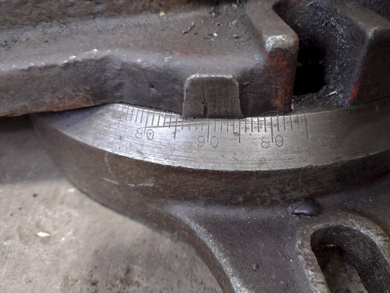 SWIVEL MACHINE VISE: STOCK 17853