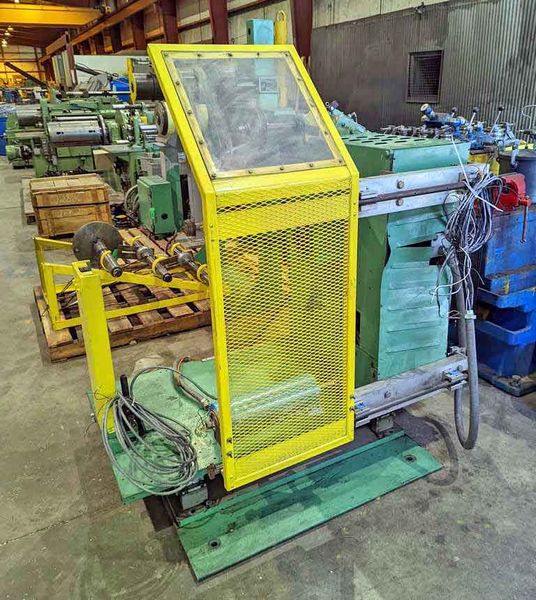 2,000# x 10" Progressive Traverse Wind Recoiler