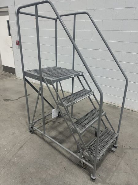 U-Line 4-Step Rolling Steel Staircase Ladder